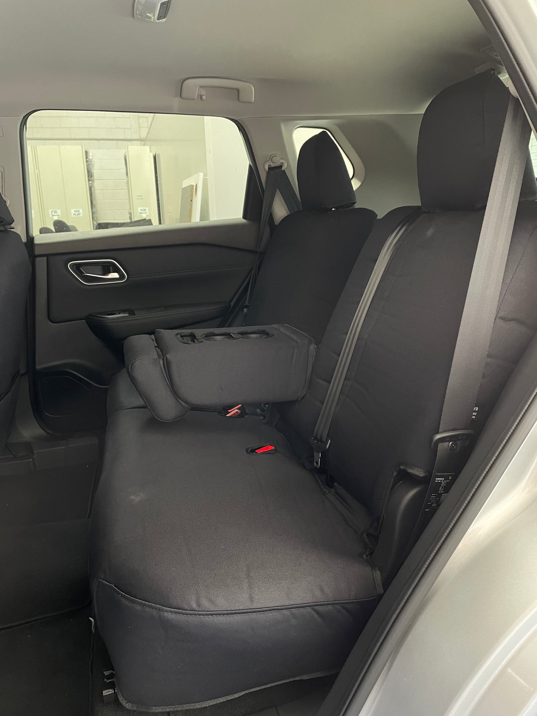 nissan xtrail T33 ST 7 seater middle row covers with fold down armrest